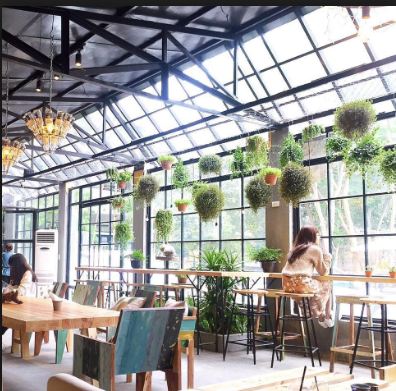 Thiết kế quán cafe giá rẻ phong cách hiện đại - Rang Gia Cong Cafe
